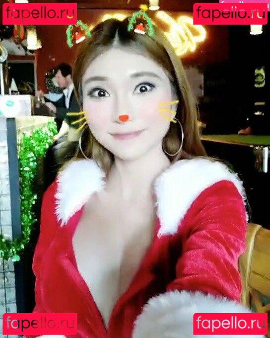 Naomi Wu Nude Onlyfans Photo 51