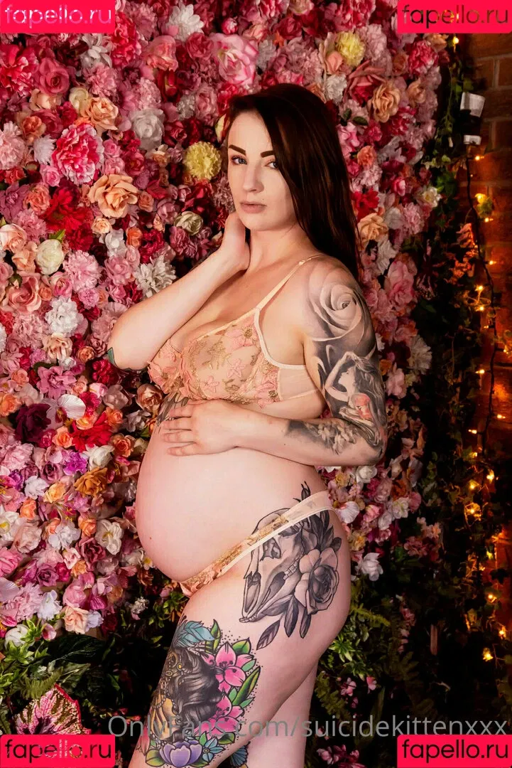 suicidekittenxxx Onlyfans Photo Gallery 