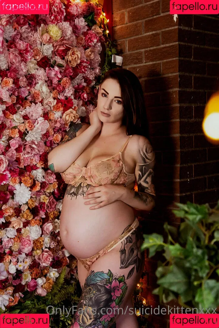 suicidekittenxxx Onlyfans Photo Gallery 