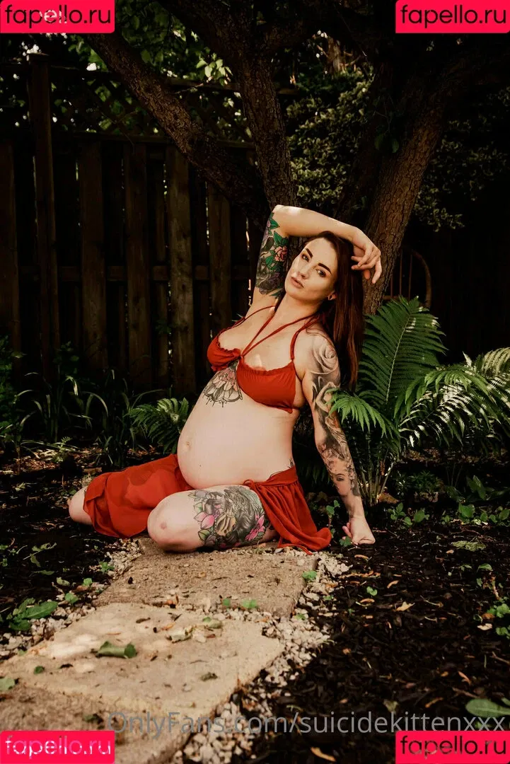 suicidekittenxxx Onlyfans Photo Gallery 
