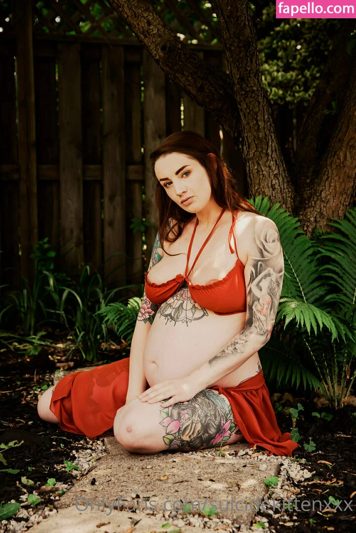 suicidekittenxxx Onlyfans Photo Gallery 