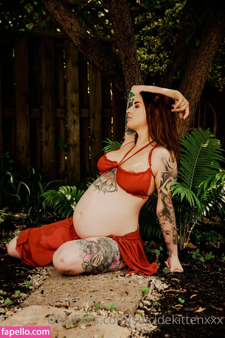 suicidekittenxxx Onlyfans Photo Gallery 