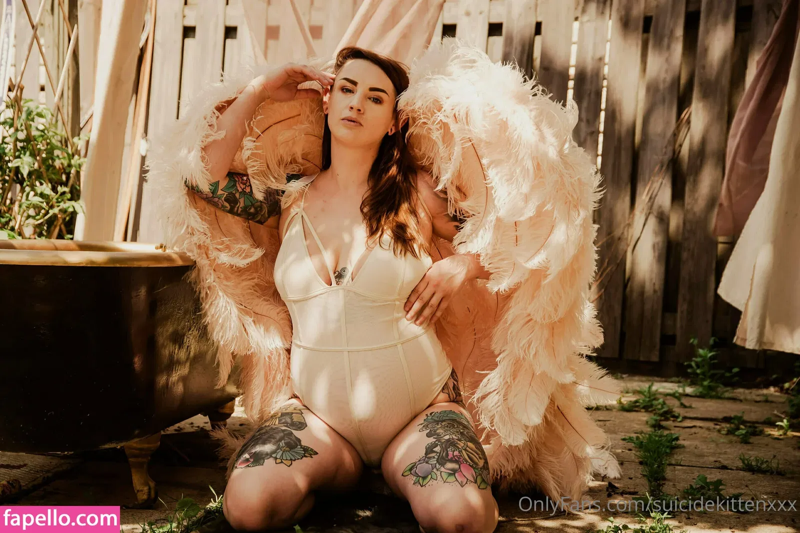 suicidekittenxxx Onlyfans Photo Gallery 