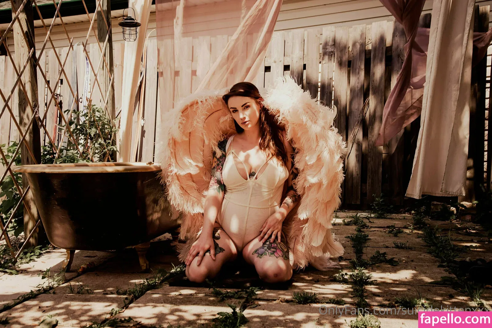 suicidekittenxxx Onlyfans Photo Gallery 