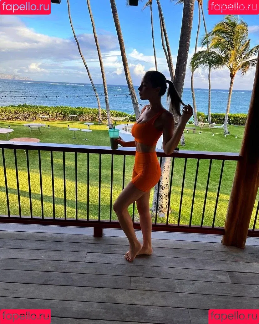 Faryn Corey Onlyfans Photo Gallery 
