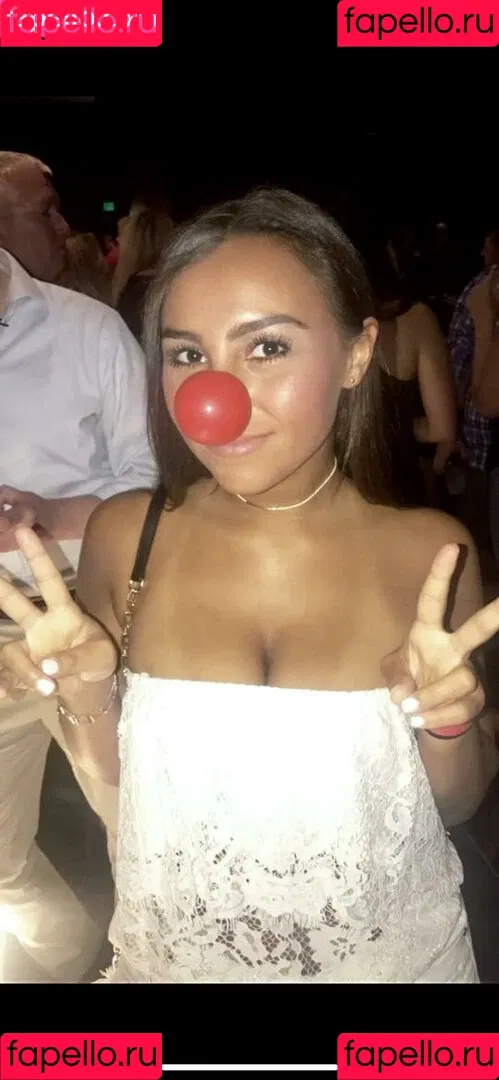 Faryn Corey Onlyfans Photo Gallery 