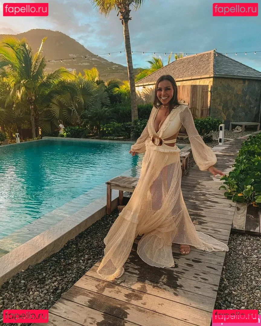 Faryn Corey Onlyfans Photo Gallery 