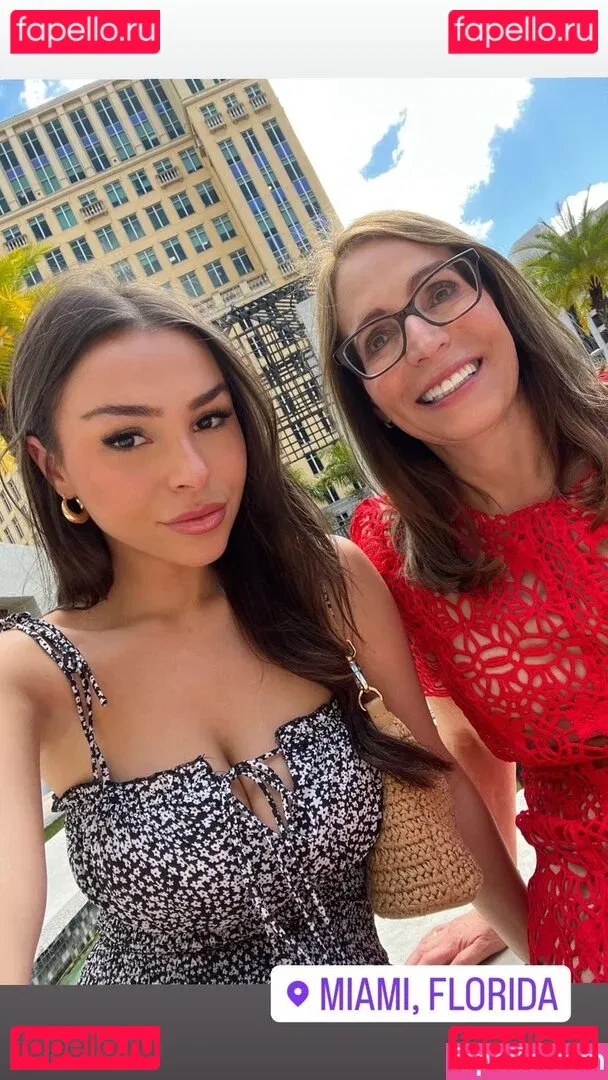 Faryn Corey Onlyfans Photo Gallery 