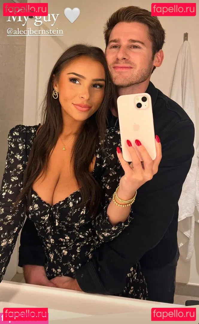 Faryn Corey Onlyfans Photo Gallery 