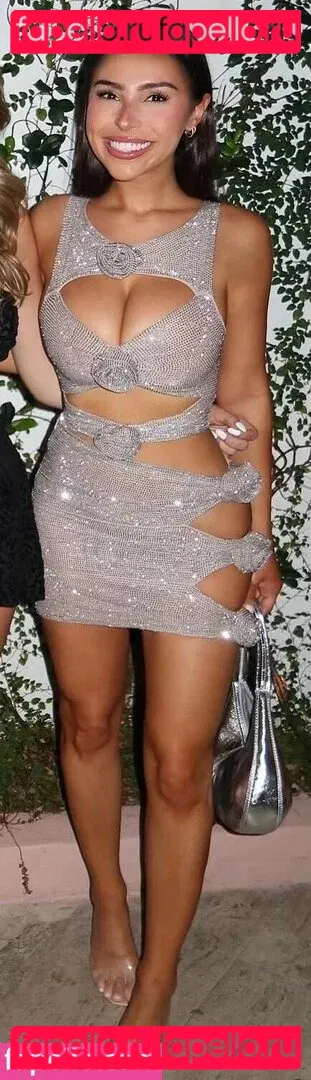 Faryn Corey Onlyfans Photo Gallery 