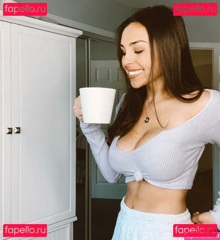 Faryn Corey Onlyfans Photo Gallery 