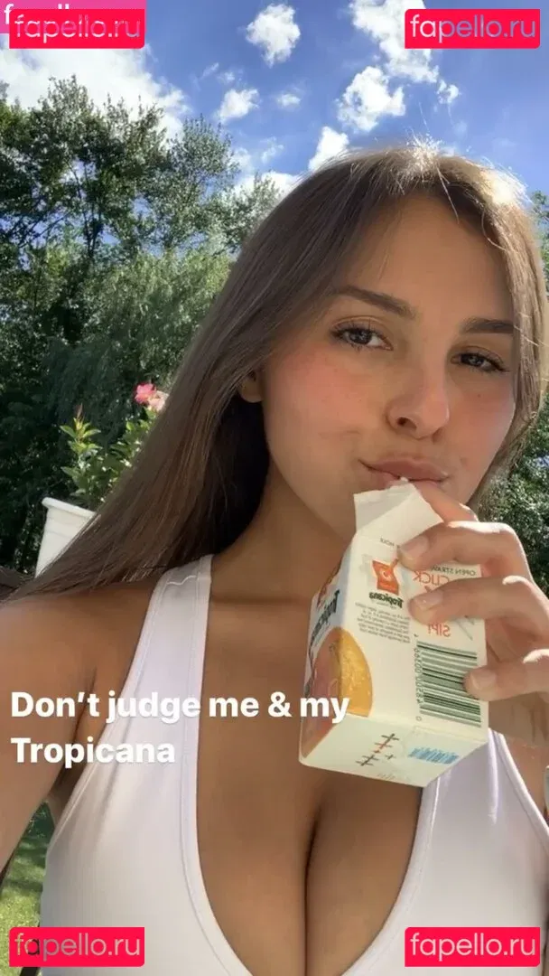 Faryn Corey Onlyfans Photo Gallery 