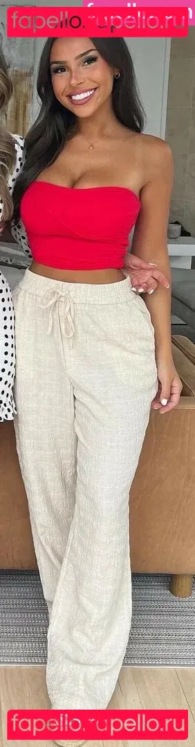 Faryn Corey Onlyfans Photo Gallery 