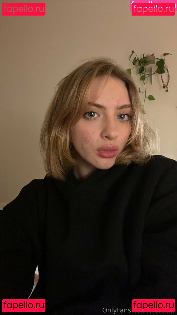 Dionkadi Nude Onlyfans Photo 15