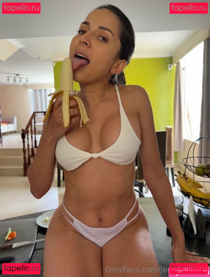 jen_cobrizaa Nude Onlyfans Photo 12