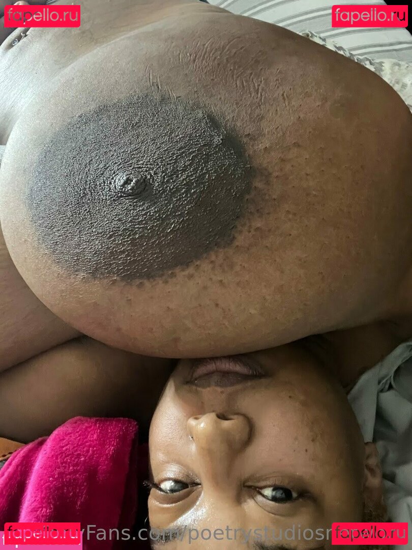 PoetryStudios Nude Onlyfans Photo 9