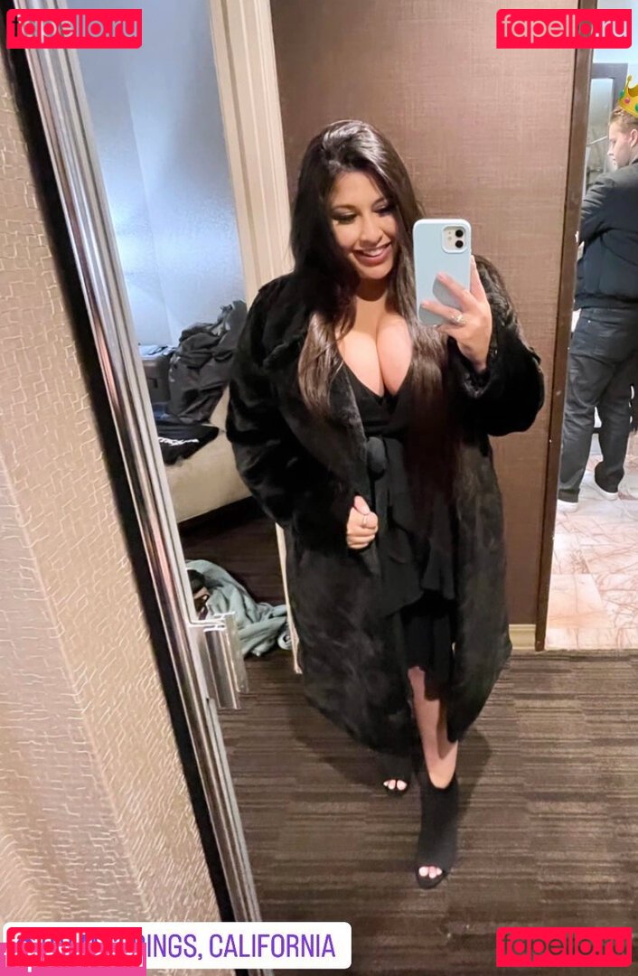 Vanessa R Nude Onlyfans Photo 37