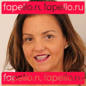 British Milf Nude Onlyfans Photo 7