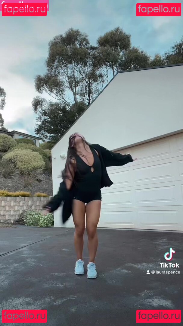 Laura Spence Nude Onlyfans Photo 9