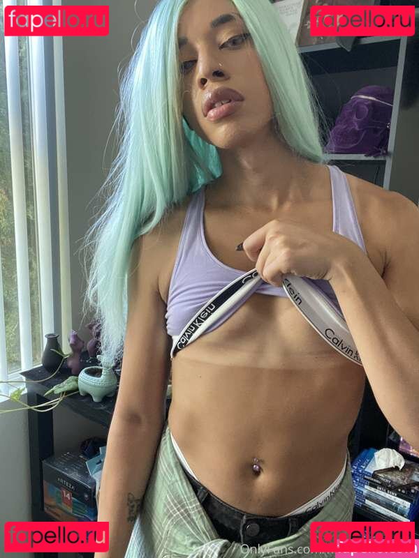 Goth Mermaid Nude Onlyfans Photo 13