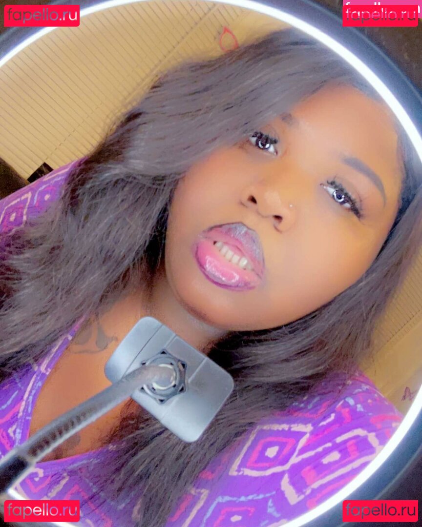 Badgirlbenaa Nude Onlyfans Photo 6