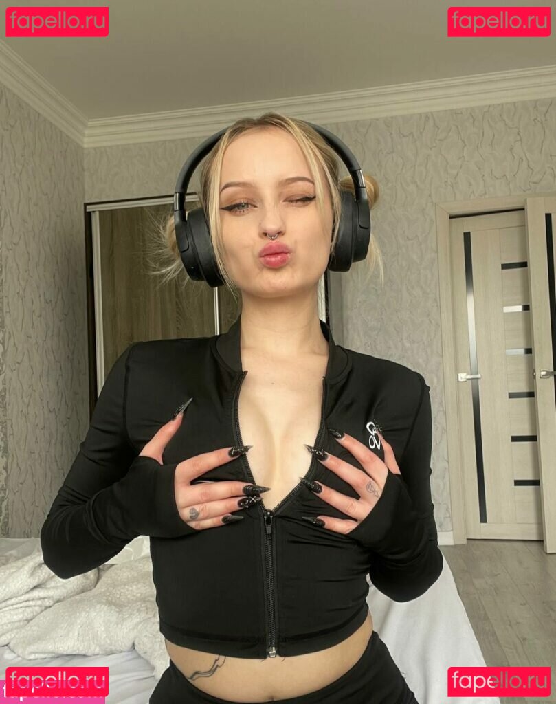 Momjesus Nude Onlyfans Photo 42