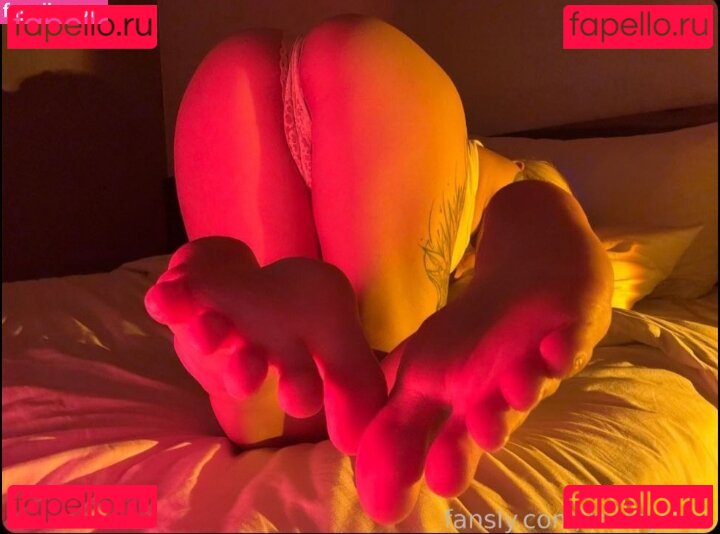Momjesus Nude Onlyfans Photo 14