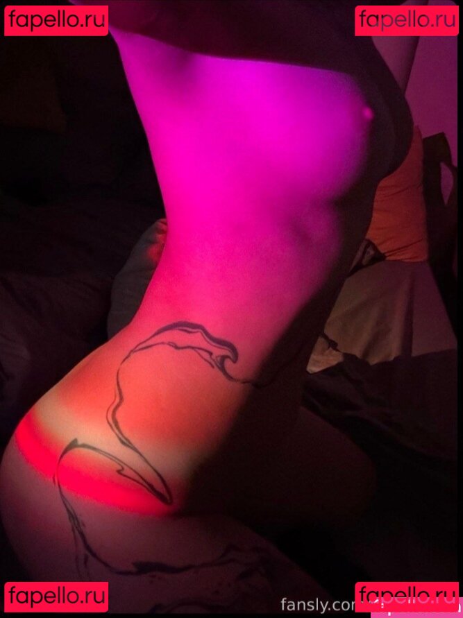 Momjesus Nude Onlyfans Photo 4