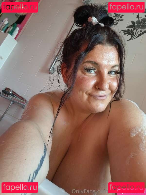 Tara-Chambler Nude Onlyfans Photo 33