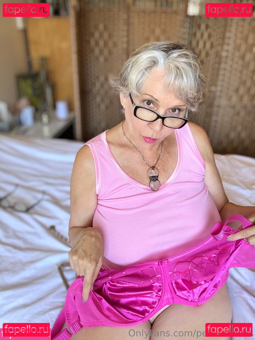 petradaniels Nude Onlyfans Photo 39