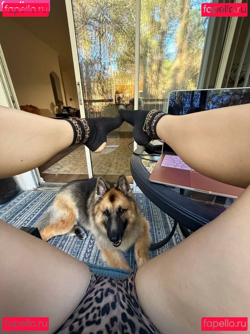 Katycarnegie Nude Onlyfans Photo 24