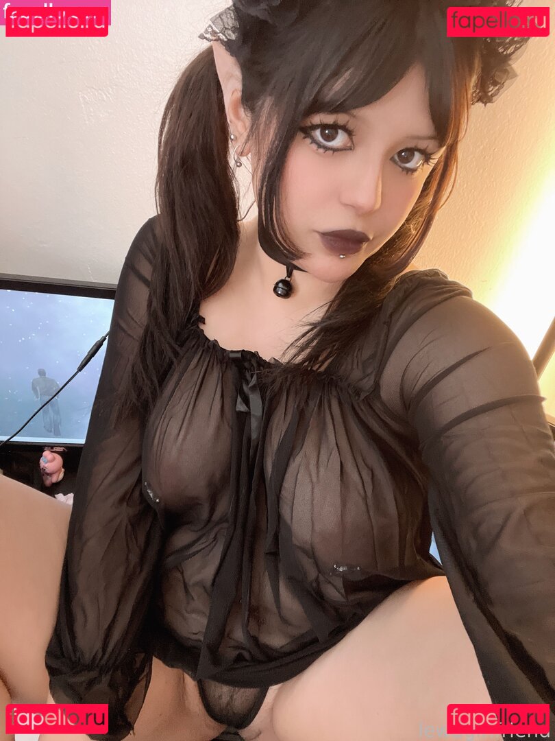 lewdgirlfriend Nude Onlyfans Photo 36