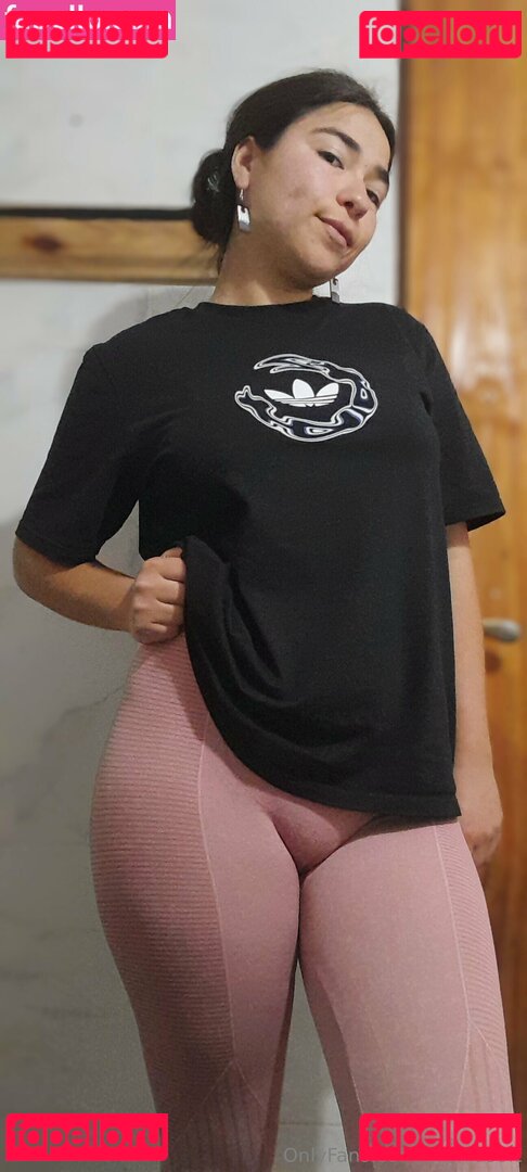 sophiasoft Nude Onlyfans Photo 24