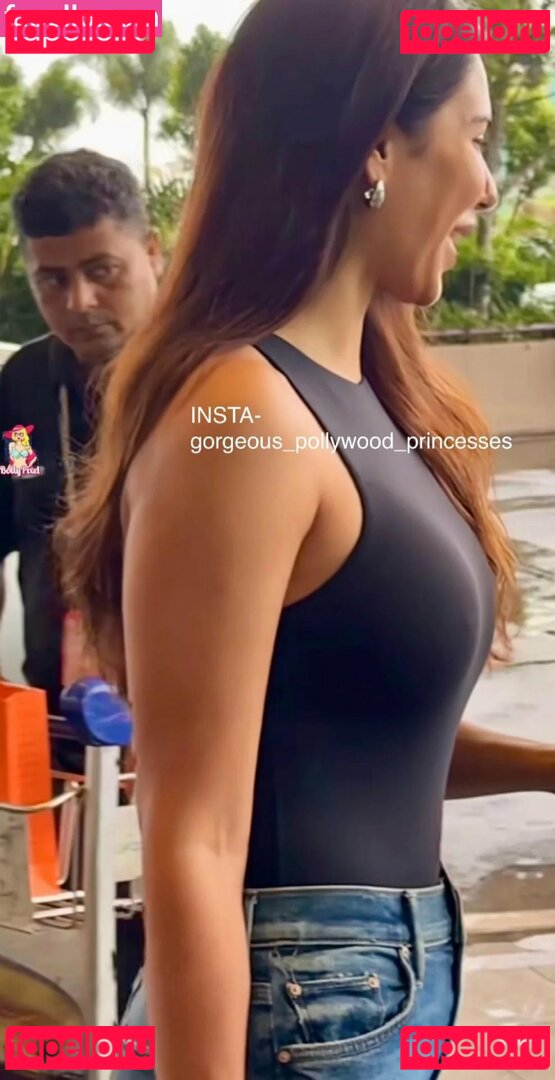 Sonam Bajwa Nude Onlyfans Photo 15