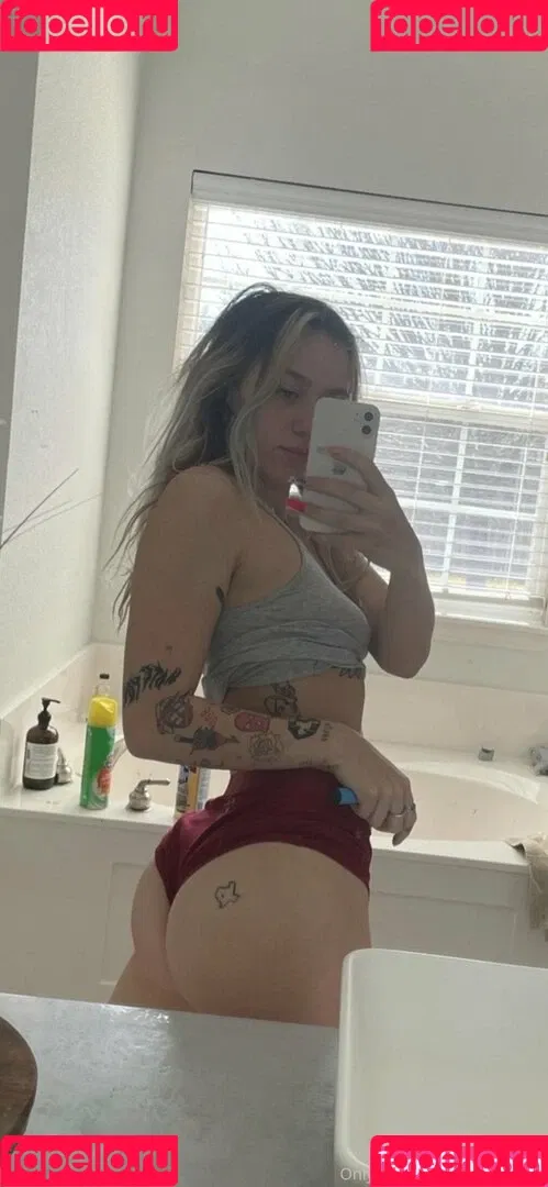 haleybeltran Onlyfans Photo Gallery 