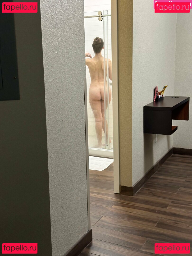 duchess.satine Nude Onlyfans Photo 33