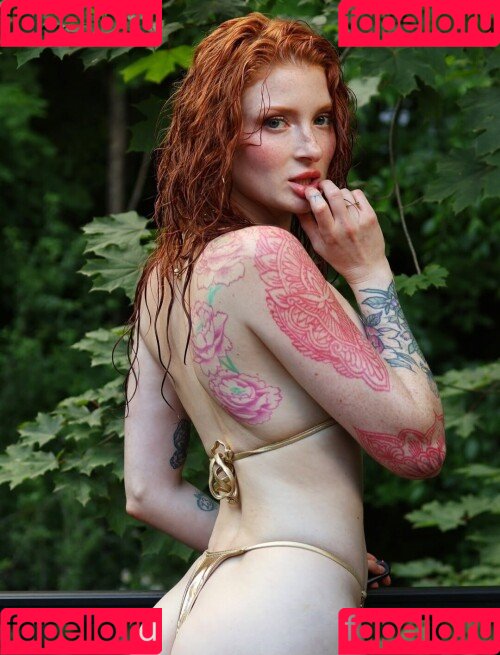 katierosecoloredglasses Onlyfans Photo Gallery 