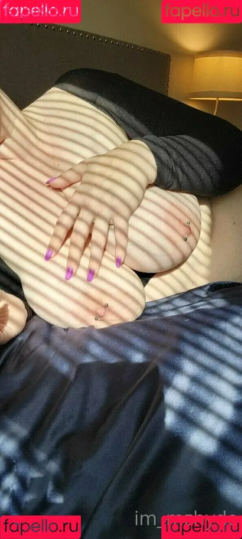 im_mzhyde Onlyfans Photo Gallery 