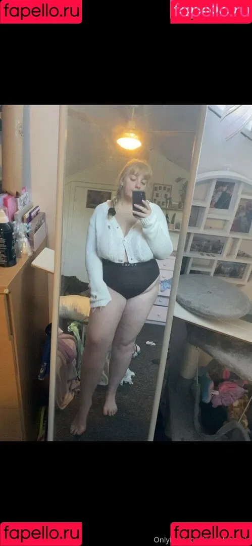 pastelpeachie Onlyfans Photo Gallery 