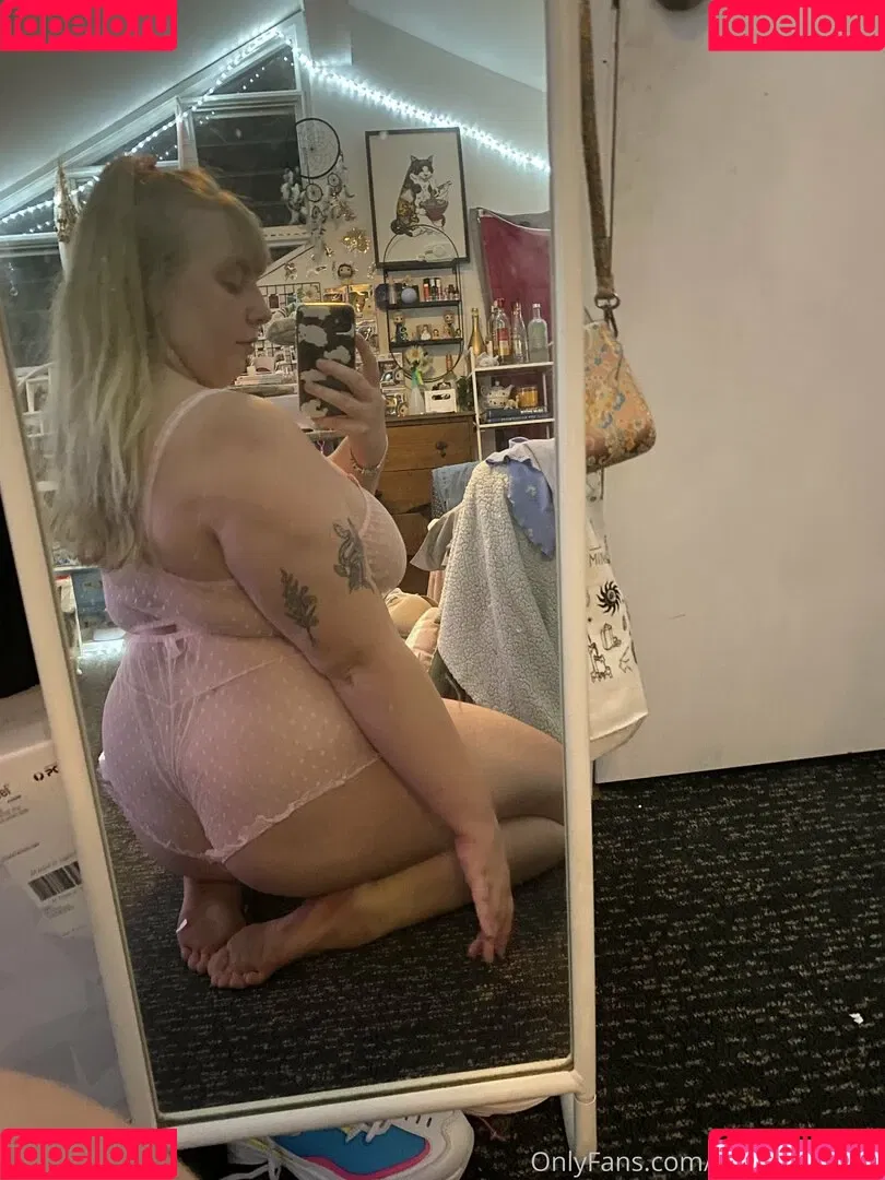 pastelpeachie Onlyfans Photo Gallery 
