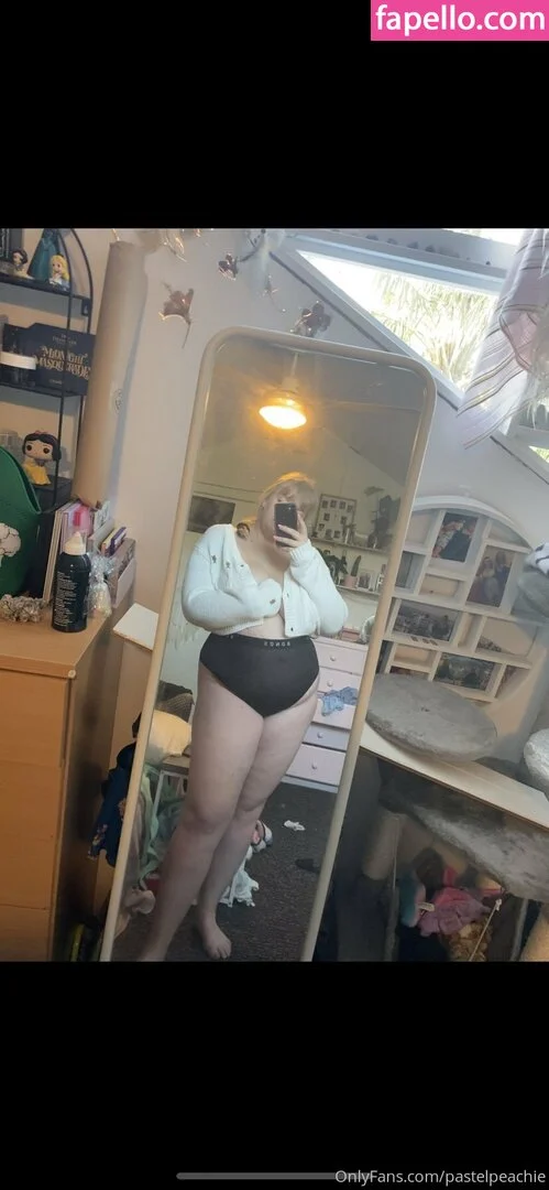 pastelpeachie Onlyfans Photo Gallery 