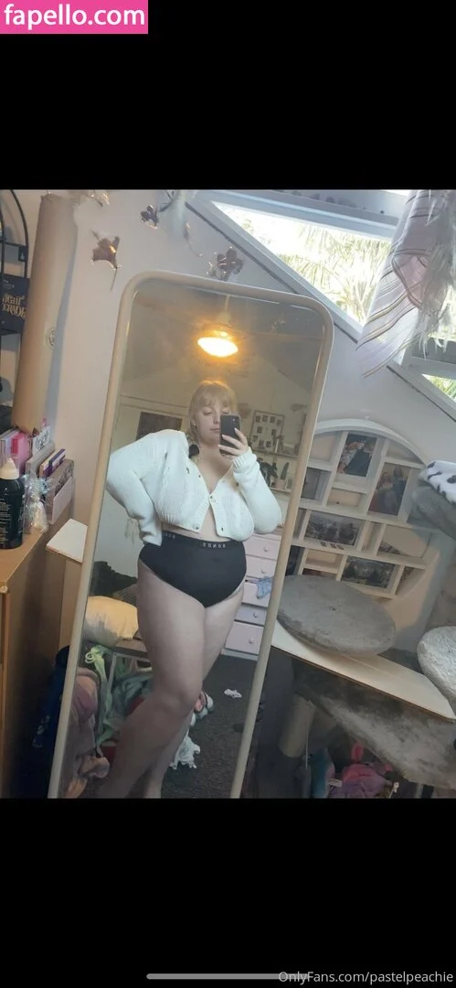 pastelpeachie Onlyfans Photo Gallery 