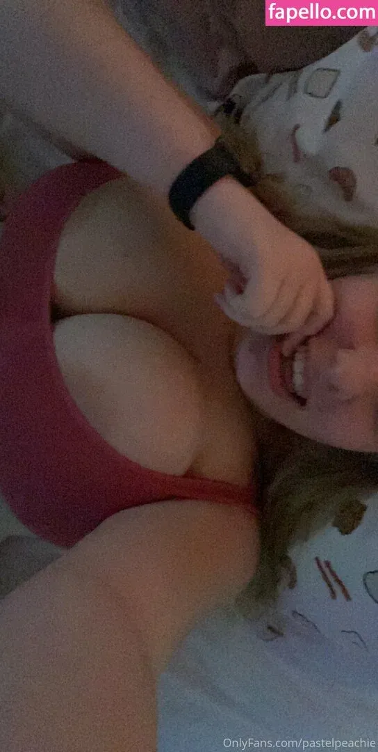 pastelpeachie Onlyfans Photo Gallery 
