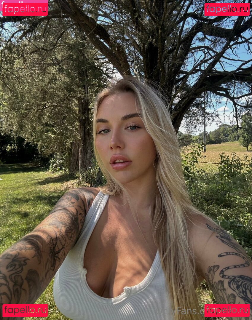 Coach Casey Nude Onlyfans Photo 7