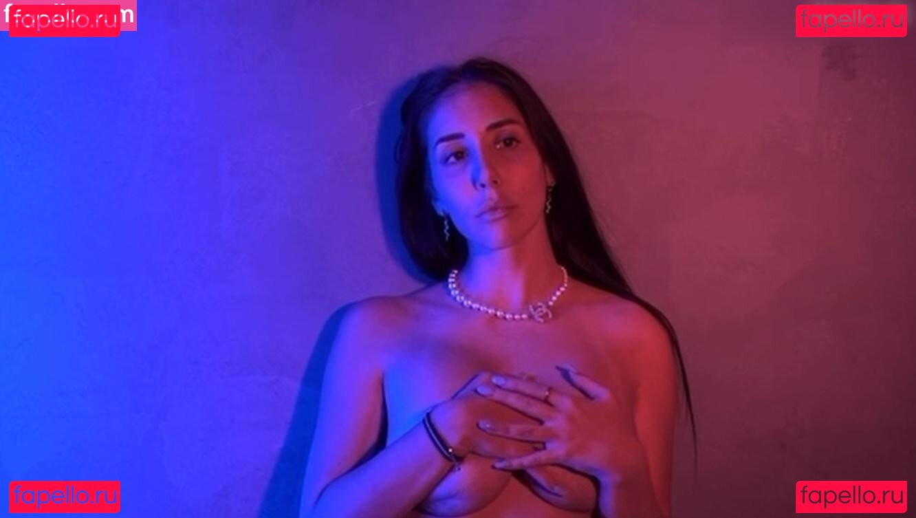 Naomi Ross Nude Onlyfans Photo 23