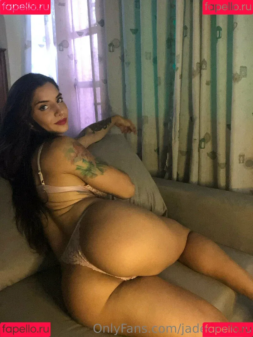 jadelaurens Onlyfans Photo Gallery 