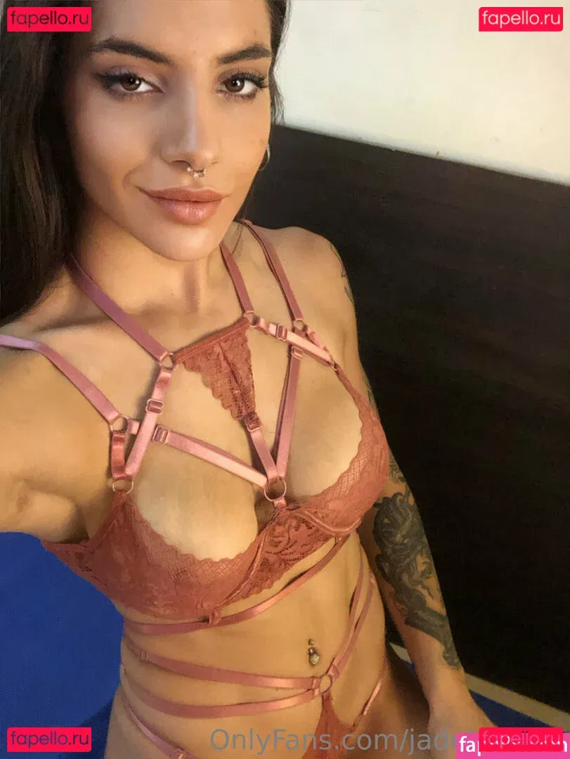 jadelaurens Onlyfans Photo Gallery 