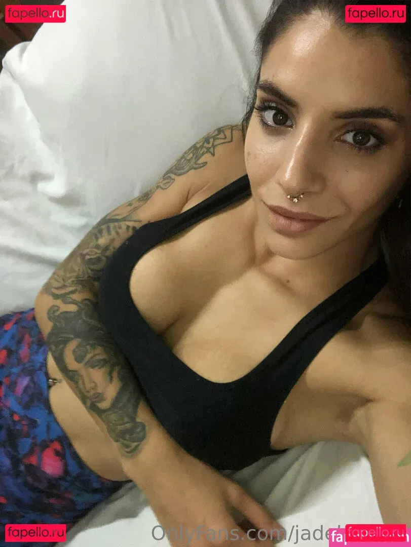 jadelaurens Onlyfans Photo Gallery 