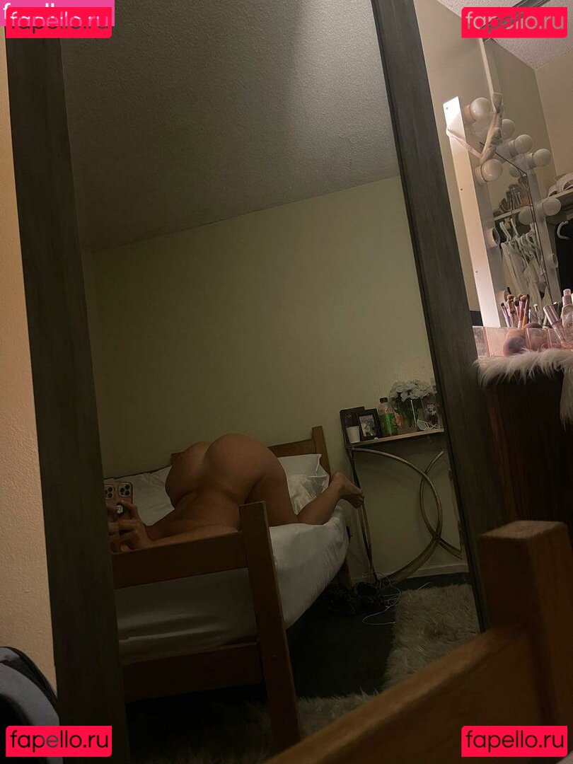 Faith Rendeiro Nude Onlyfans Photo 44