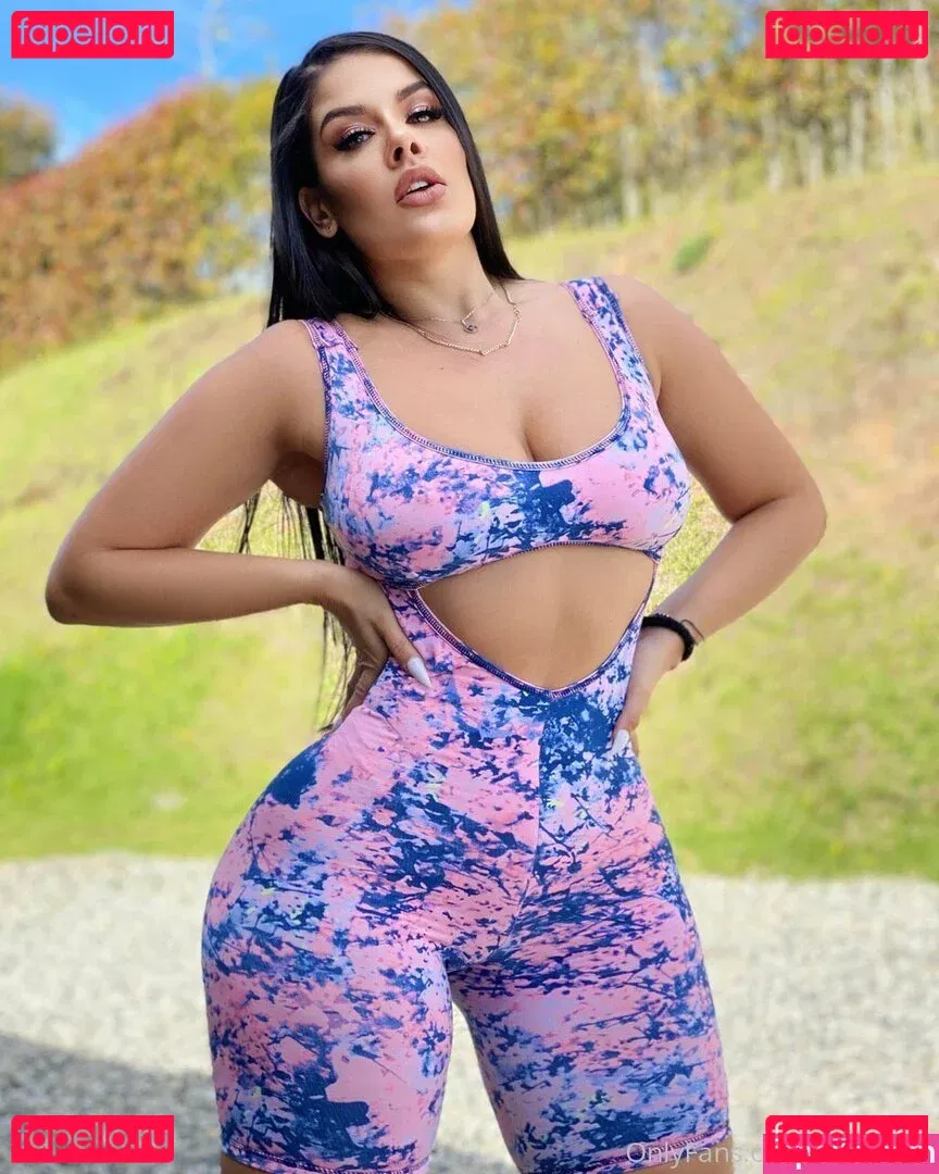 lorenavip Onlyfans Photo Gallery 